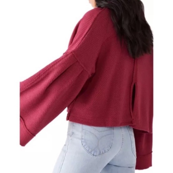 NWT Free People Bunny Sell Sleeve Long Sleeve Top in Pomegranate - Picture 2 of 7
